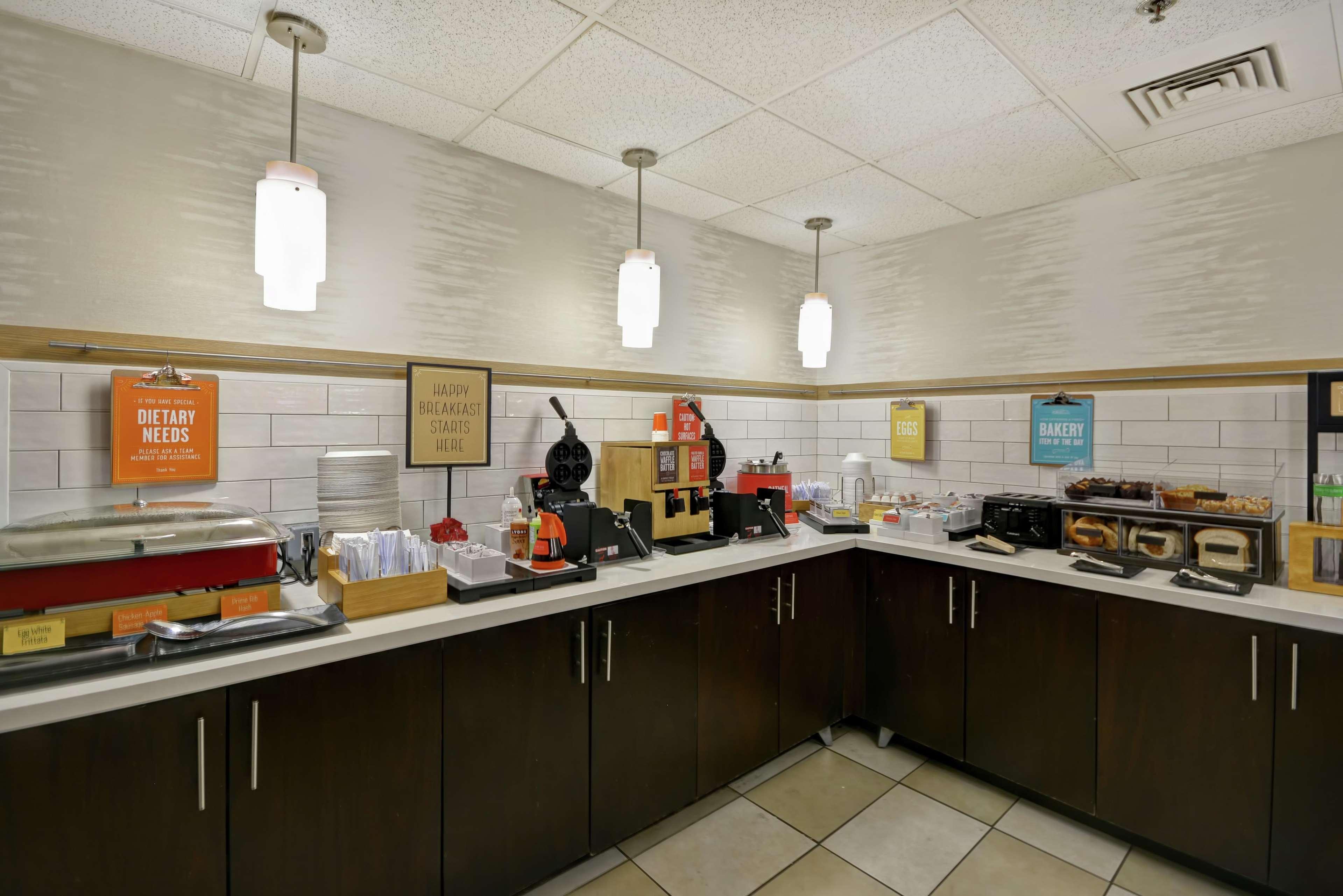 Hampton Inn Detroit Madison Heights South Troy Bagian luar foto