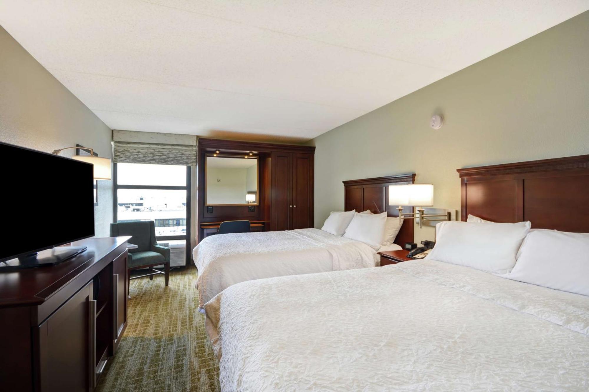 Hampton Inn Detroit Madison Heights South Troy Bagian luar foto