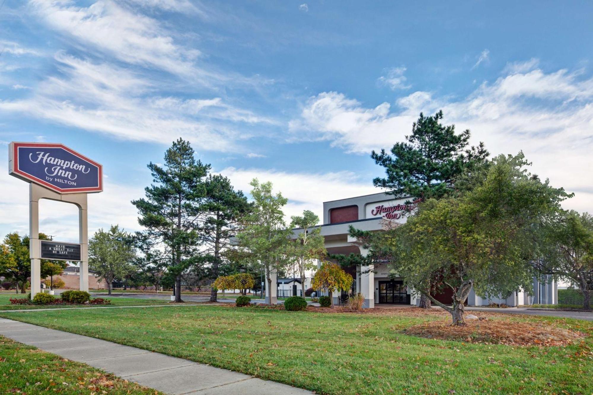 Hampton Inn Detroit Madison Heights South Troy Bagian luar foto