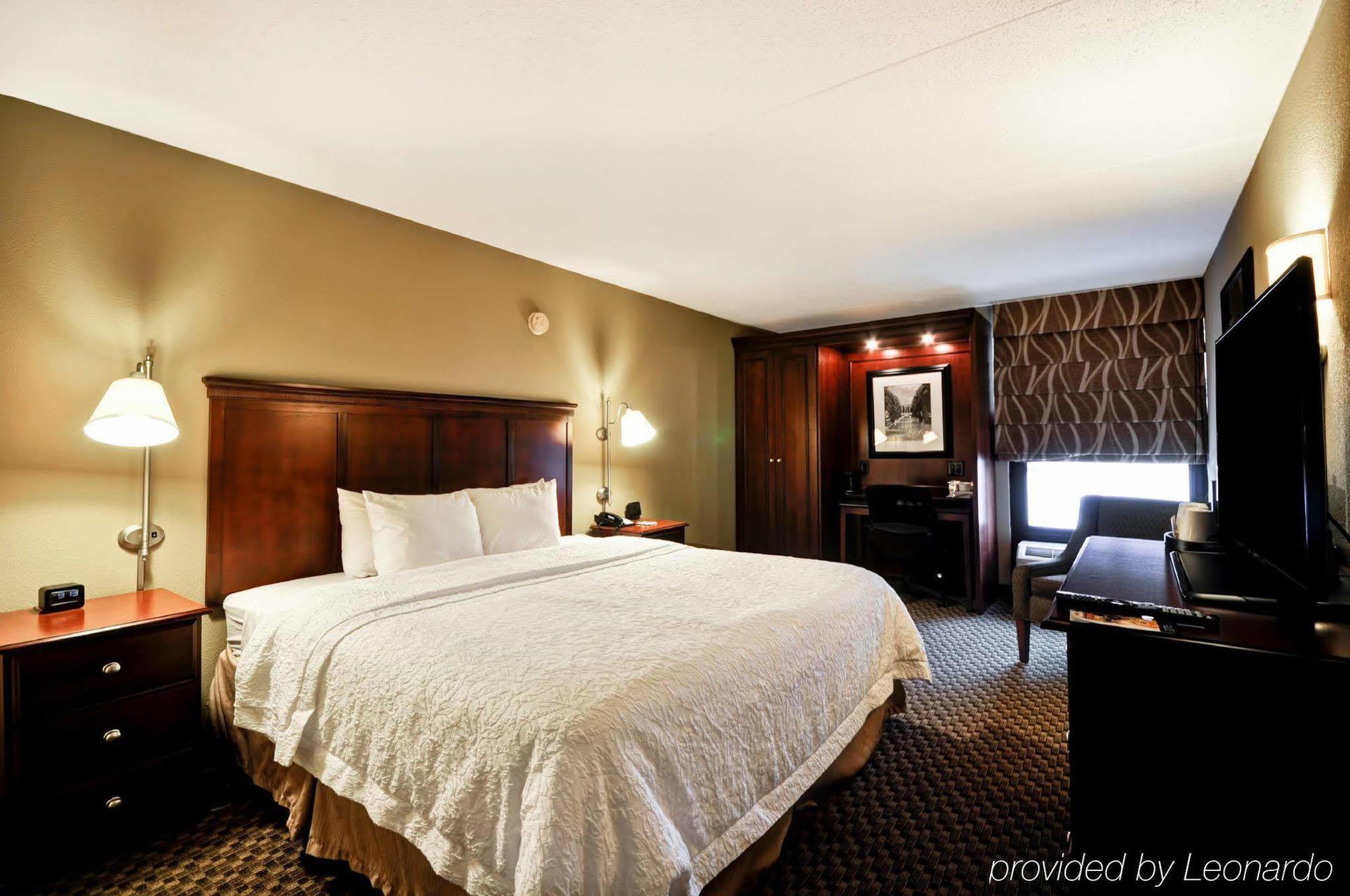 Hampton Inn Detroit Madison Heights South Troy Bagian luar foto