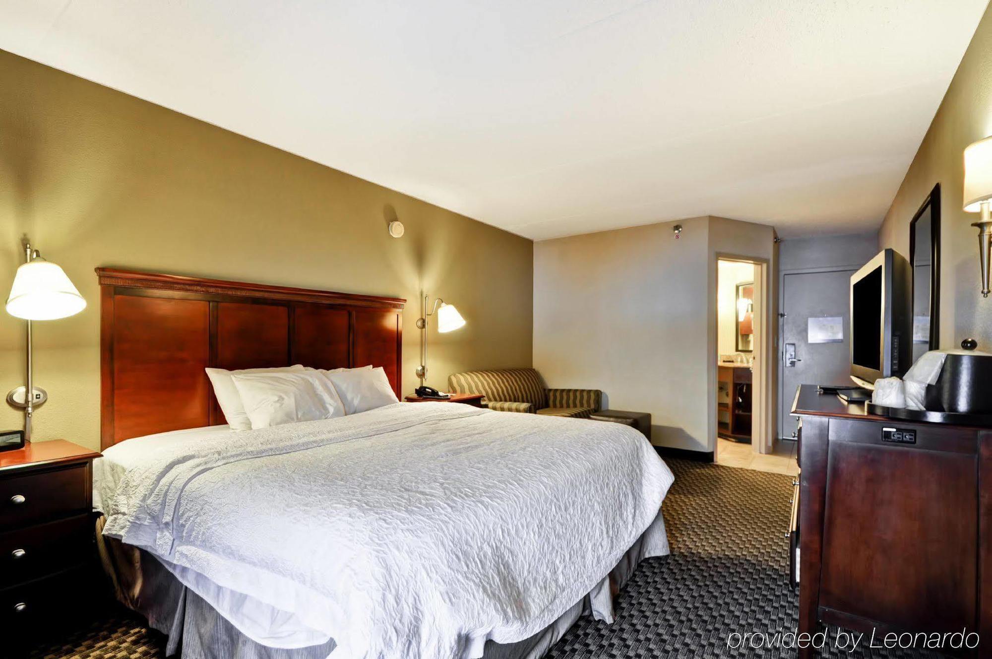 Hampton Inn Detroit Madison Heights South Troy Bagian luar foto